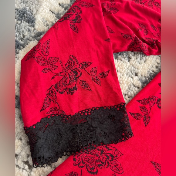 NEW Soma Cool Night Lace Trim Pajama Top Button Down Shirt Red Black Rose Floral - Picture 2 of 6